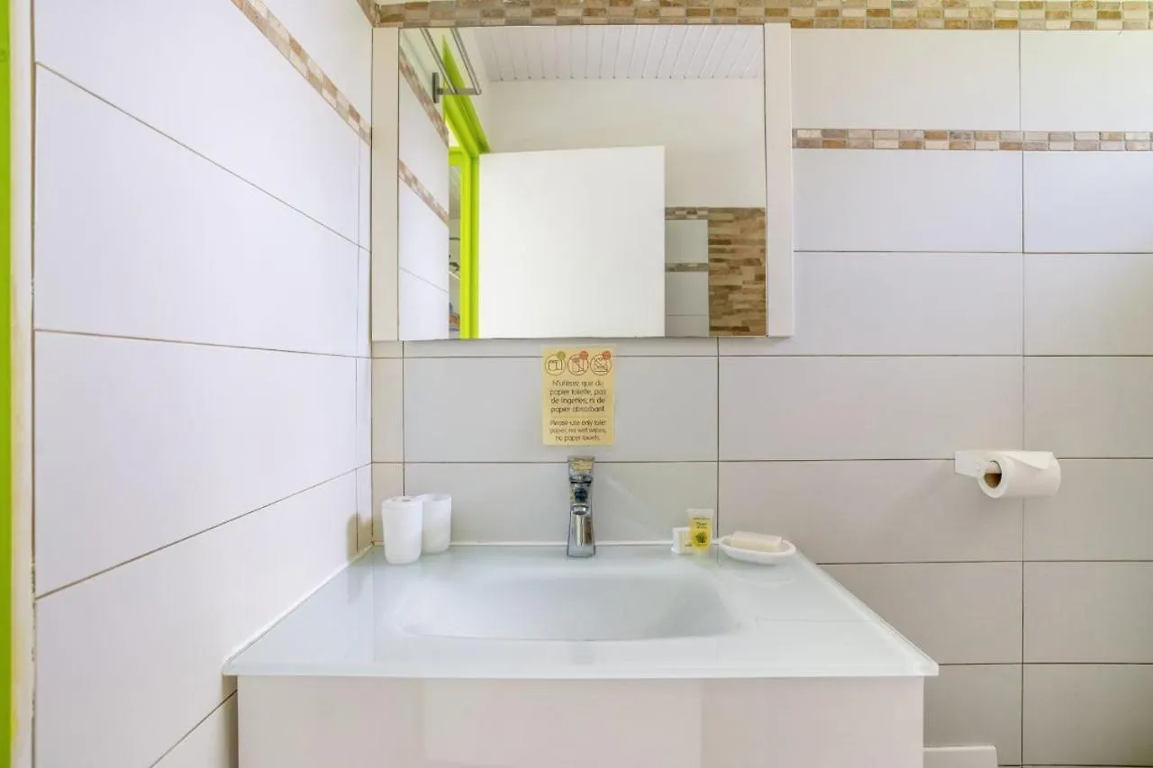 Ti-Colibri ✓Iguana Village Sainte-Luce Holiday home